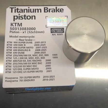 KTM 50313083000  (32x32mm)- 1 шт Титановый тормозной поршень KTM 990,690  Husqvarna  701